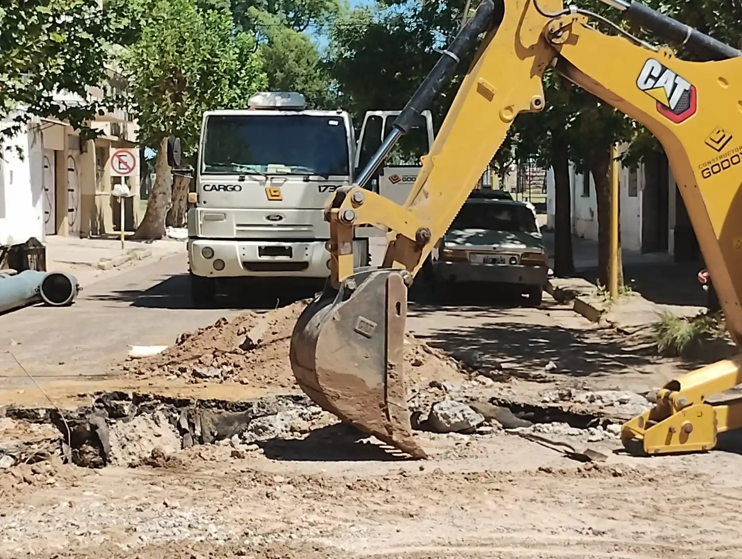 Se recompone de a poco el servicio de energía eléctrica: estiman que antes de medianoche estará repuesto al 100%