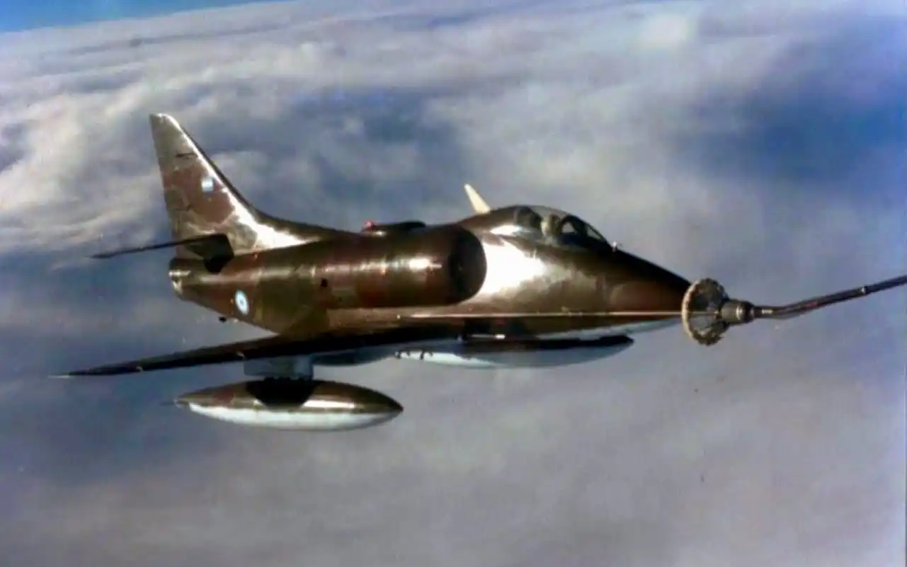 “Charla con los Halcones”: veteranos del Grupo 5 de Caza compartirán sus historias de Malvinas en Chascomús