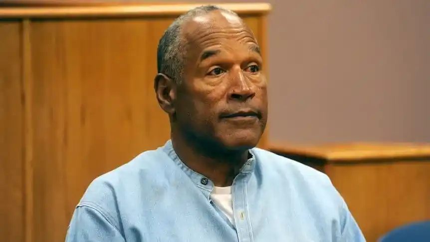 O.J. Simpson, exestrella de la NFL y condenado por doble asesinato, murió a los 76 años.