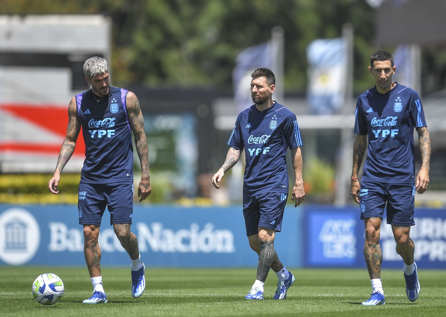 Con el capitán Lio a la cabeza y con “Fideo”, el de los goles importantes, Argentina va por un nuevo triunfo en el Maracaná.