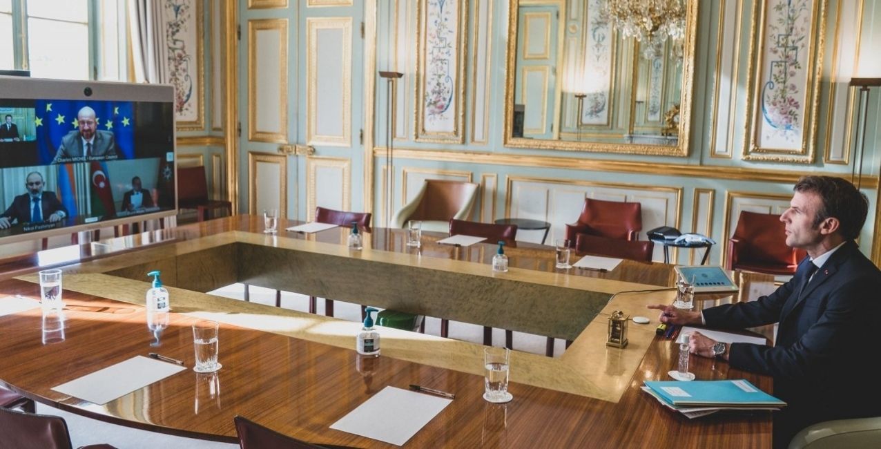 Macron pide que se mantenga abierto el díalogo en el conflicto entre Rusia y Ucrania