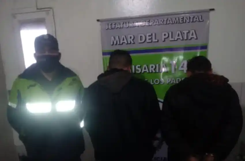 Tres aprehendidos por robar autopartes en el predio Santa Paula