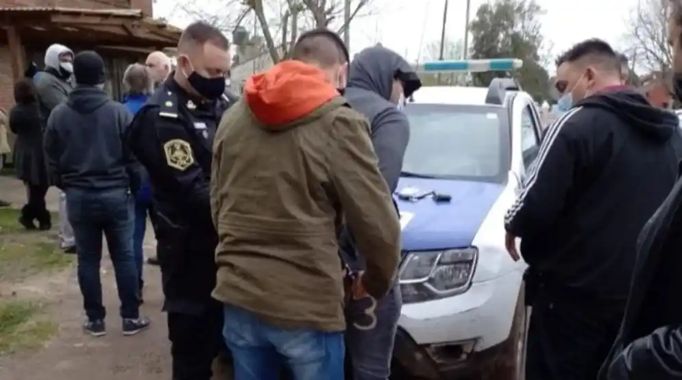 Detuvieron a un presidente de mesa en Santa Clara del Mar que tenía pedido de captura 