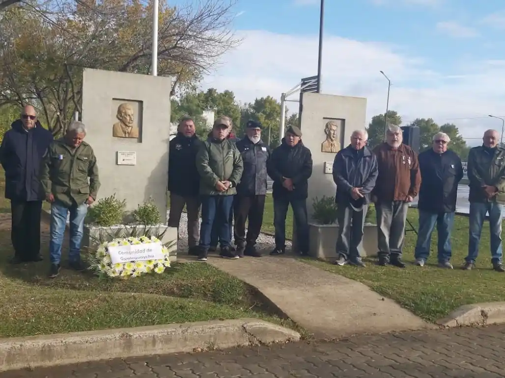 La ciudad recordó al héroe de Malvinas Raúl Dimotta a 44 años de su muerte en combate