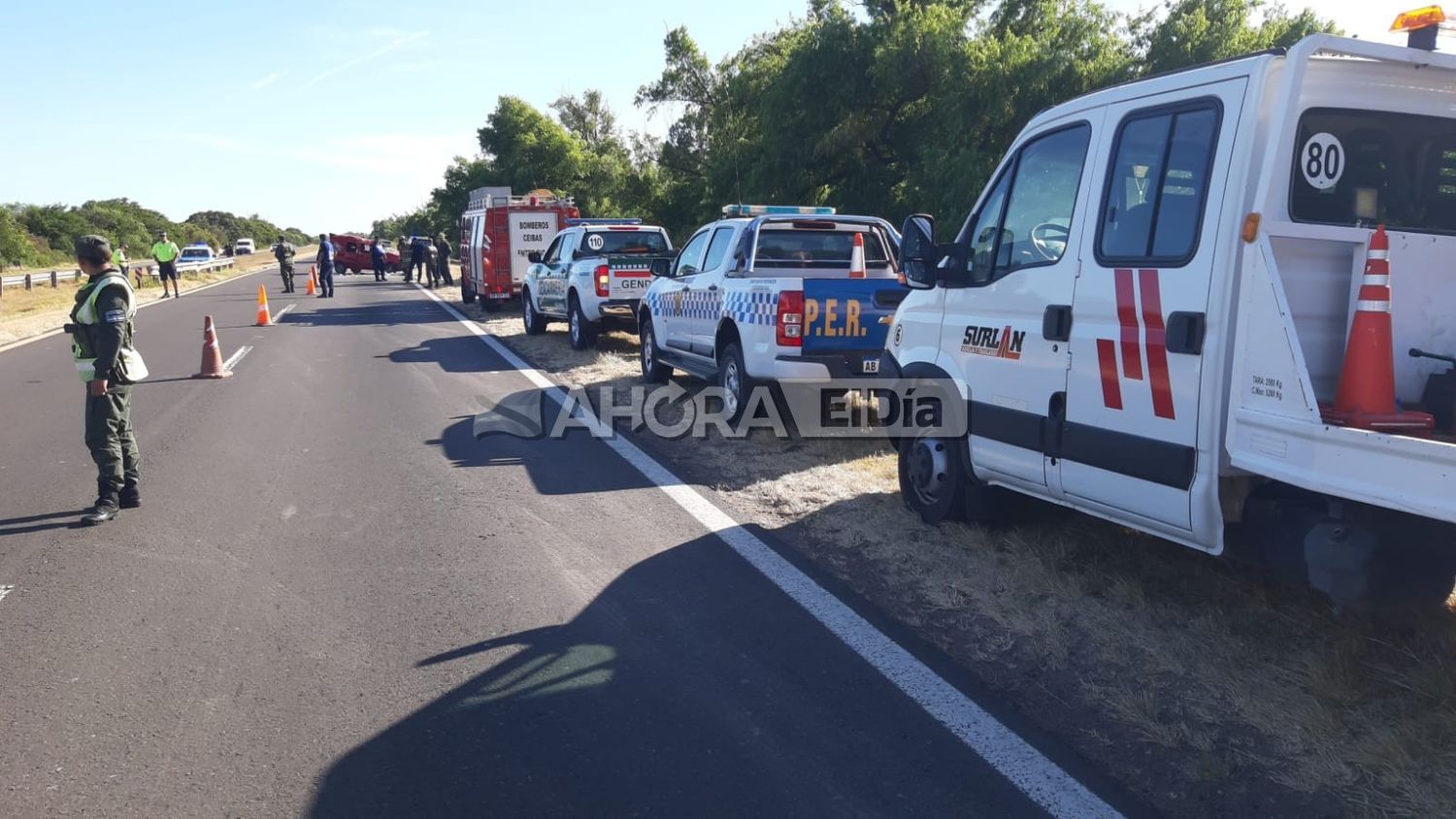 Vuelco trágico de una familia en Ruta 12: una mujer falleció en el Hospital Centenario