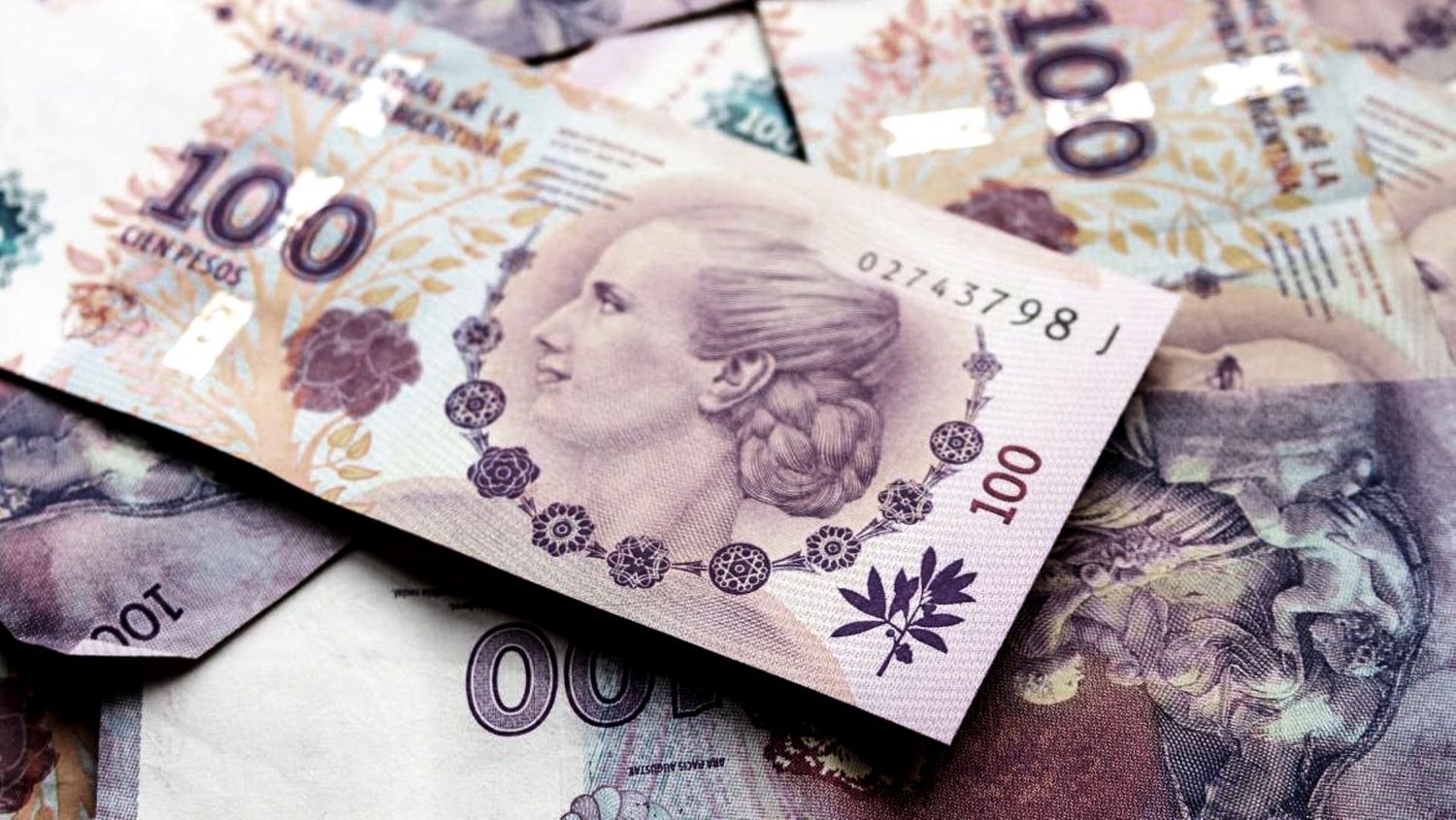 El nivel de vida de los trabajadores cayó 4,1% en los últimos doce meses