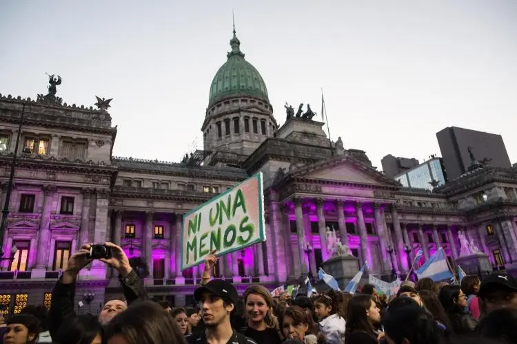 Proponen establecer el "Día del #NiUnaMenos" en la provincia