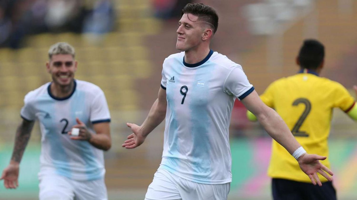 Fernando Batista elogió a Gaich y lo comparó con Martín Palermo