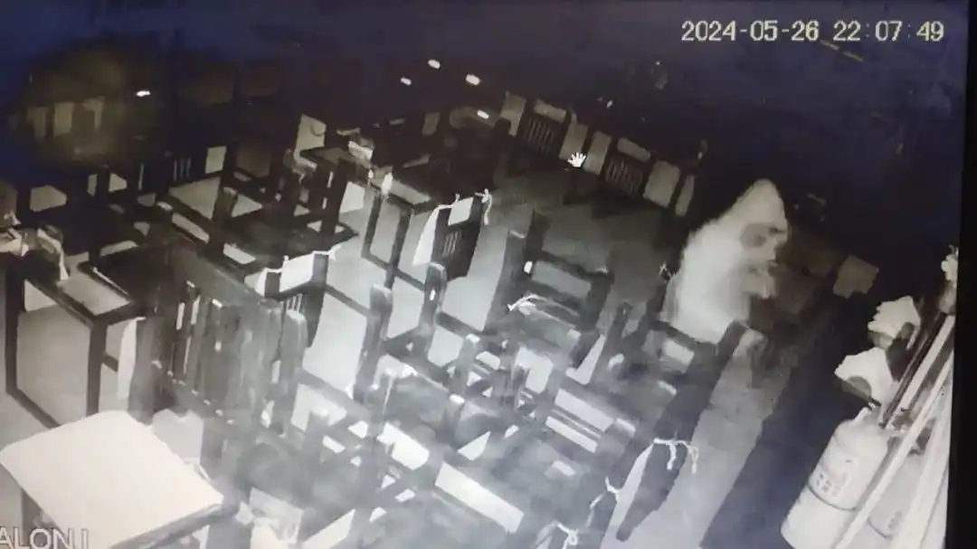 Las imágenes de las cámaras de seguridad.