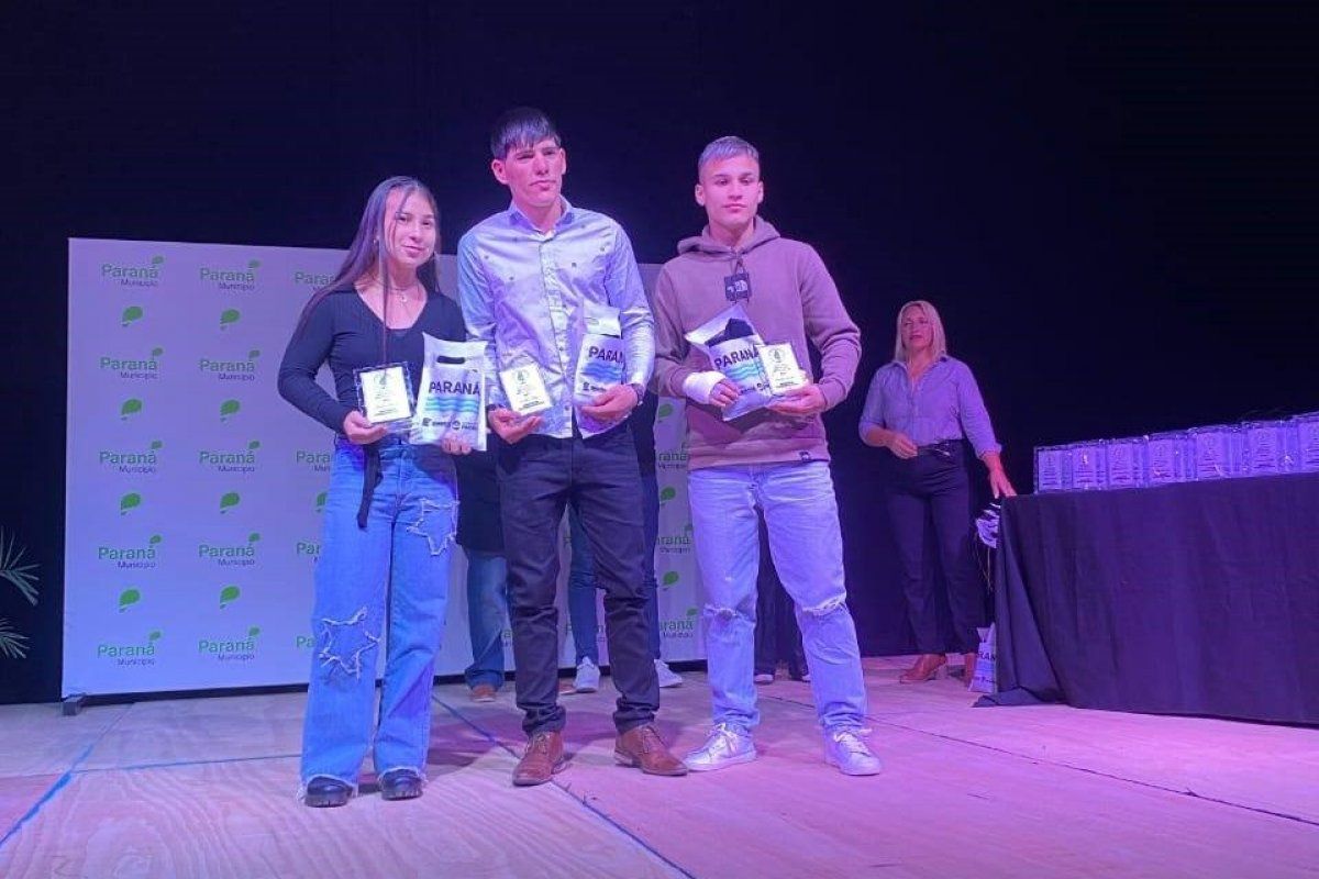 Deportistas de Gualeguaychú fueron distinguidos entre los mejores de Entre Ríos