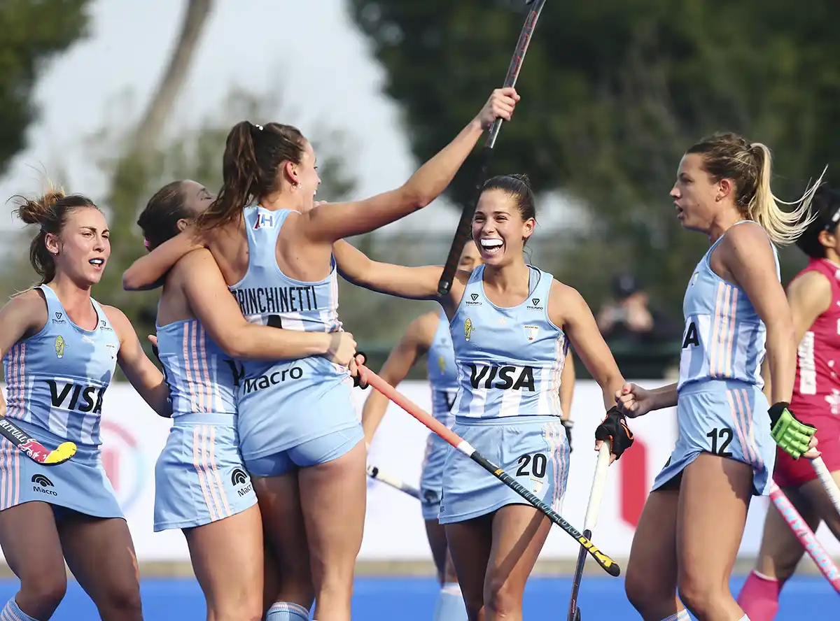 Las Leonas, ante Gran Bretaña