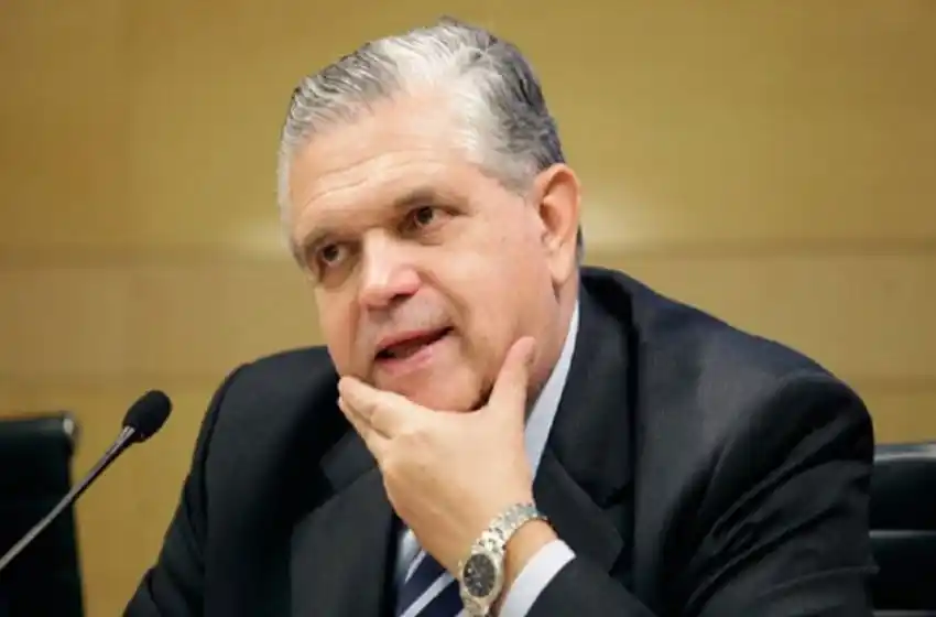 López Murphy: «Toda la industria está al borde de la paralización porque no hay insumos»