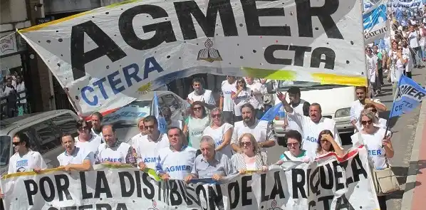 Luego de más de 11 horas de debate, Agmer acató la conciliación obligatoria