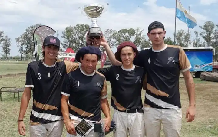 El equipo H25 (Don Américo) se quedó con la copa