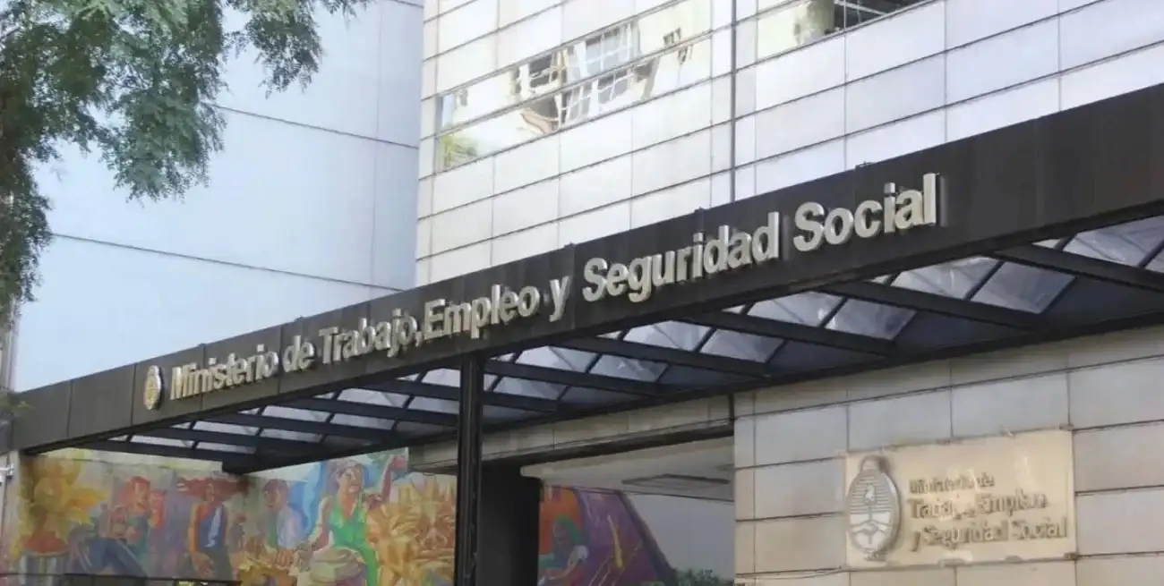 El Consejo del Salario terminó sin acuerdo entre las centrales obreras y los empresarios.