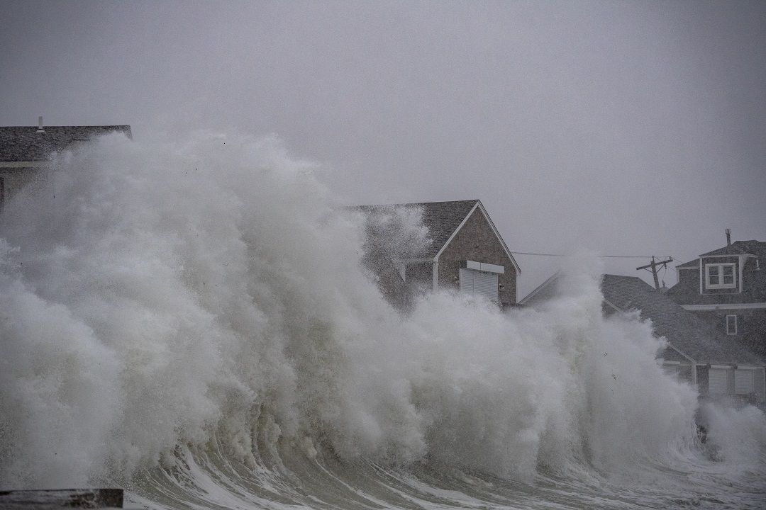 Estados Unidos es azotado por un “Ciclón bomba” con fuertes vientos y nevadas