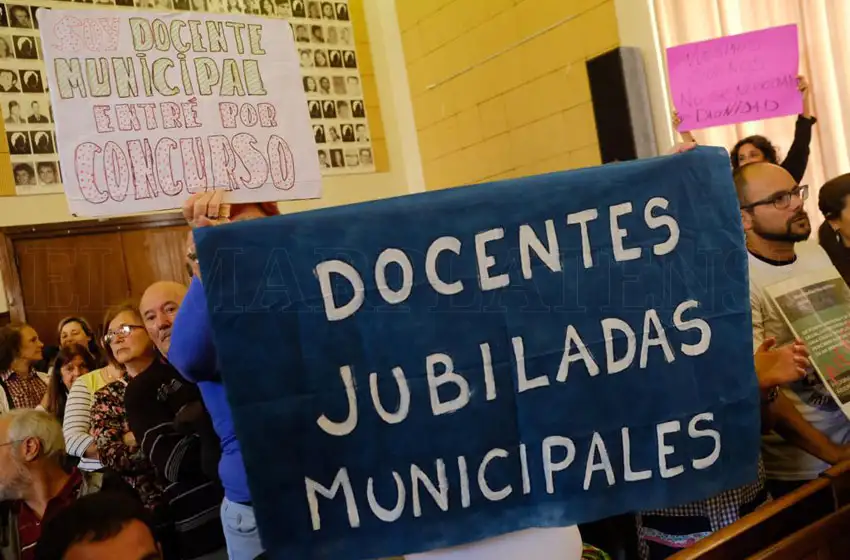 Docentes insistirán con la ordenanza para recuperar su bonificación