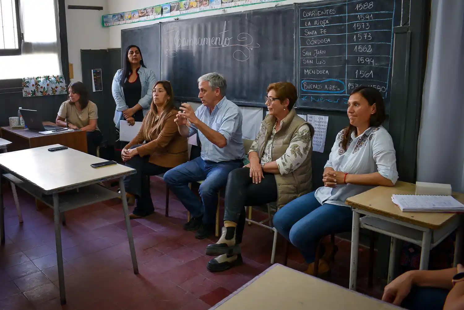 Gastón: “nos pone muy contentos poder colaborar para que todos los chicos tengan su viaje de fin de curso”