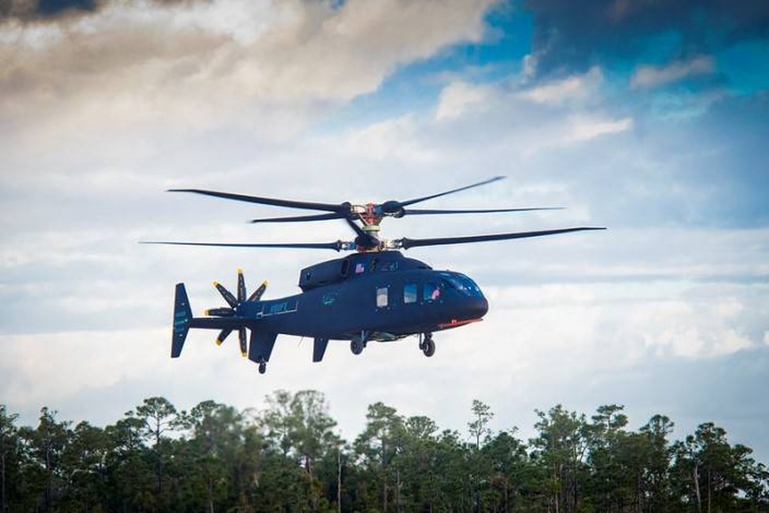 El Sikorsky-Boeing SB-1 Defiant alcanza un nuevo récord de velocidad… y va por más