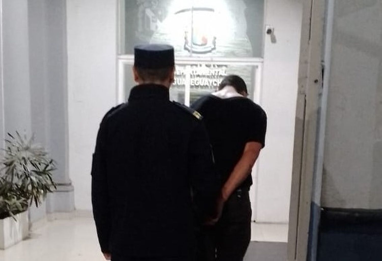 Detuvieron a un hombre que le robó a un joven con discapacidad en pleno centro
