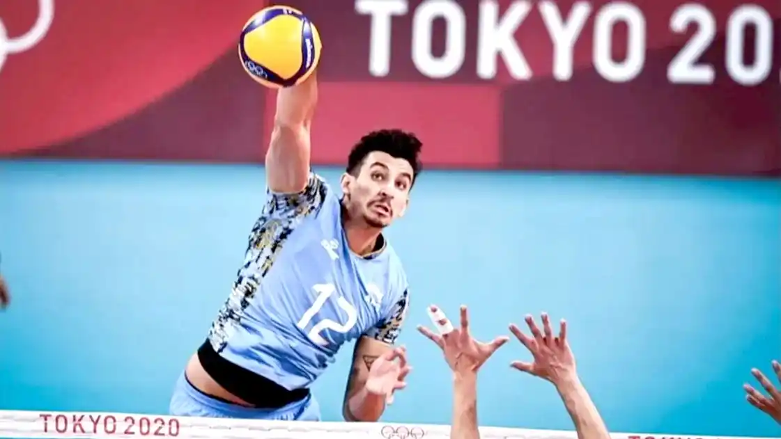 Vóleibol: un medallista olímpico se bajó de la Selección y no estará en el Mundial de Filipinas