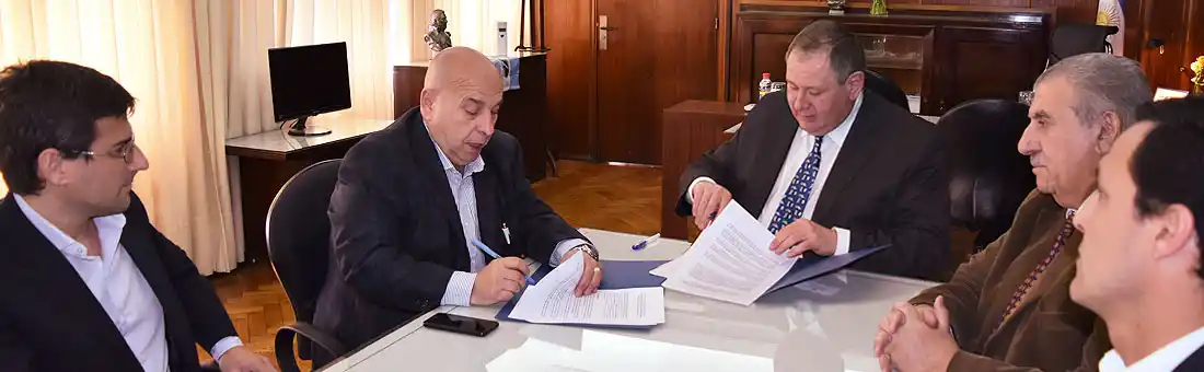 El IAF y la CATAP firmaron un convenio para viajar en ómnibus con descuento