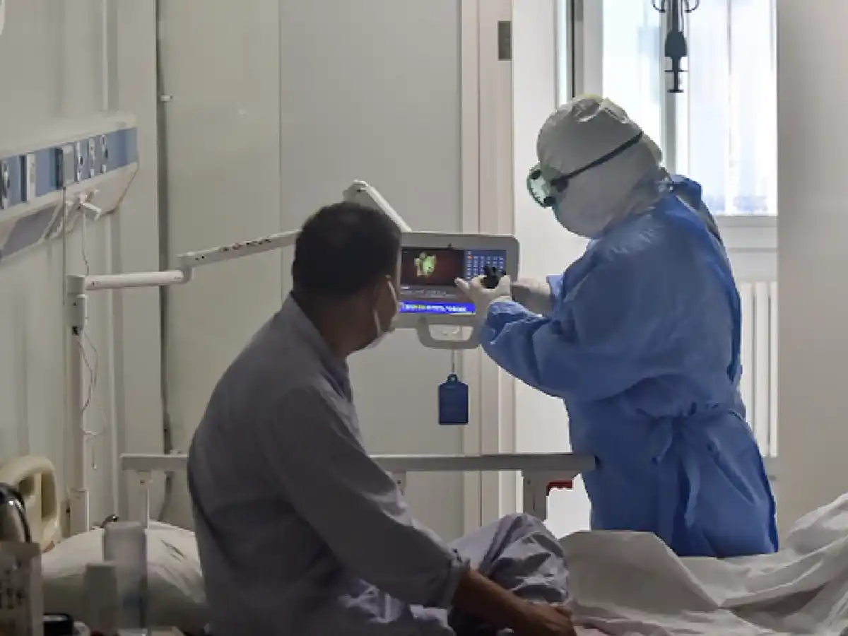 Terapistas intensivos: "Tenemos la sensación de que estamos perdiendo la batalla"