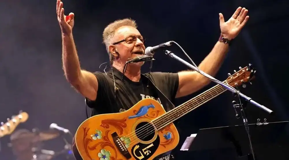 León Gieco llega a Venado con un espectáculo “íntimo y cercano”. Foto: Gentileza.