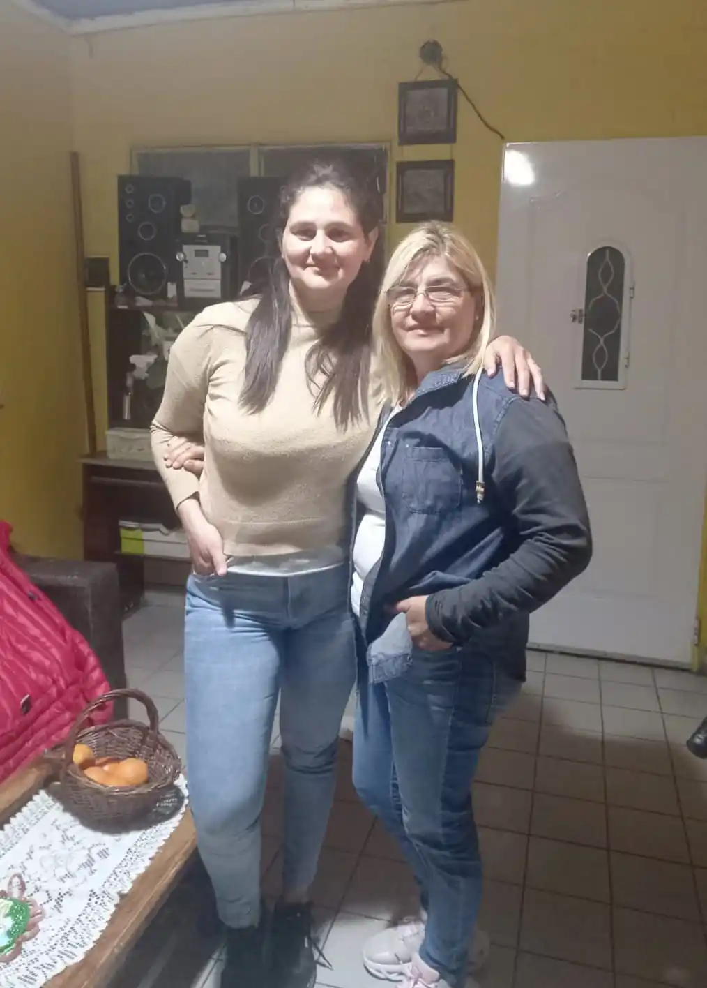 Jesica con su mama Sandra ganadoras de concurso