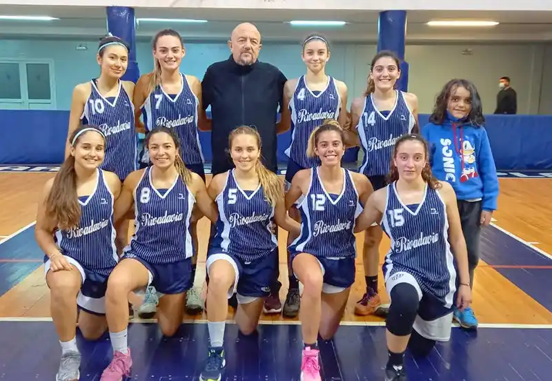 Basquet: las chicas de Rivadavia volvieron a la competencia