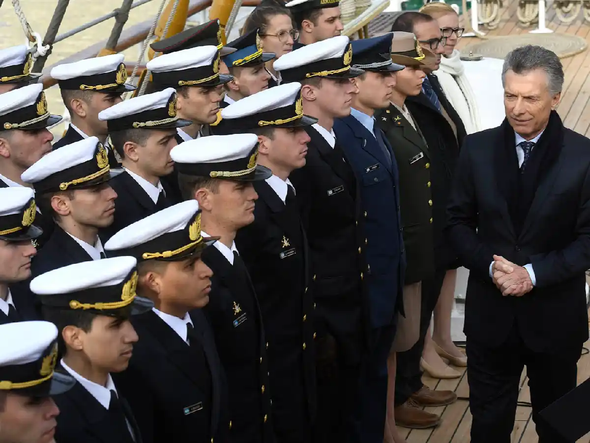 Macri dijo que Argentina tiene que ser "parte del mundo" para generar "oportunidades de progreso"