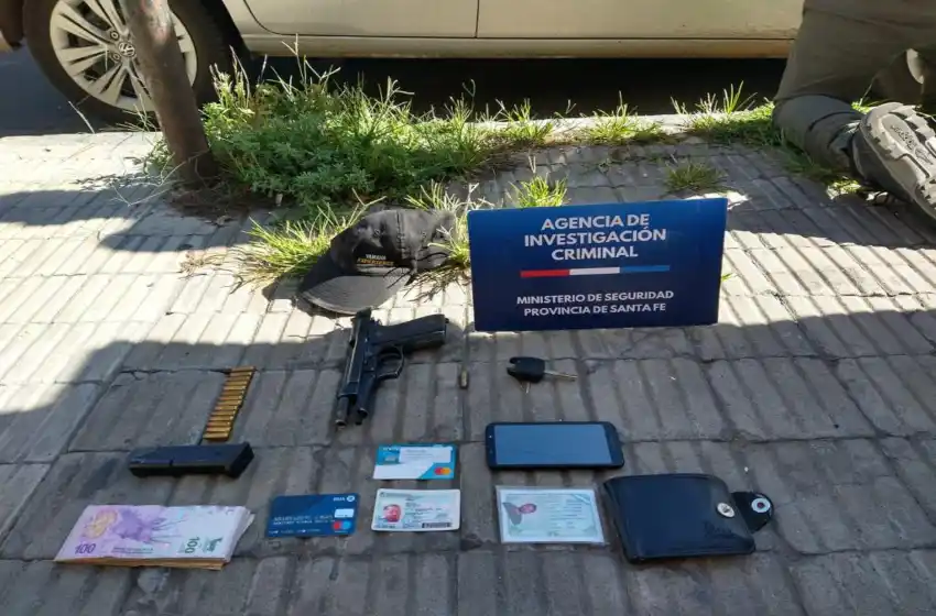 Un gendarme terminó detenido por extorsionar a una abogada rosarina  y su hijo