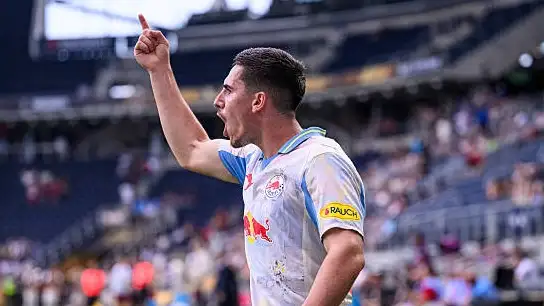Salzburgo superó al Pachuca en el debut
