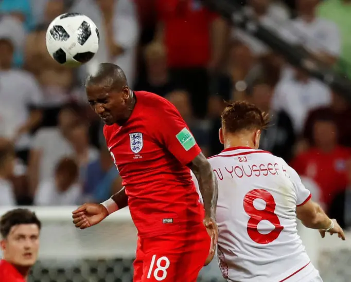 Los ingleses ganaron en el descuento