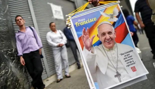Los ultracatólicos colombianos declaran al papa Francisco visita "non grata"