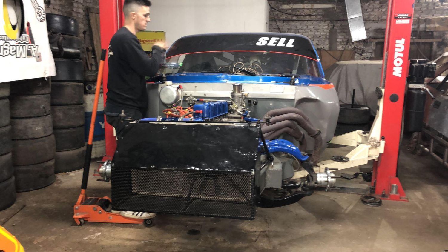 Adrián Vargas, con la Chevy