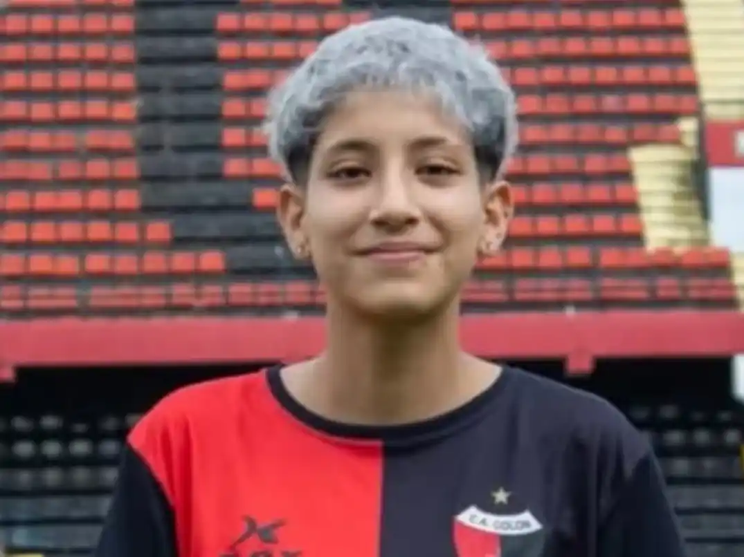 Tiara Lemos tenía 16 años y jugaba en Colón de Santa Fe . Foto: Redes Sociales.