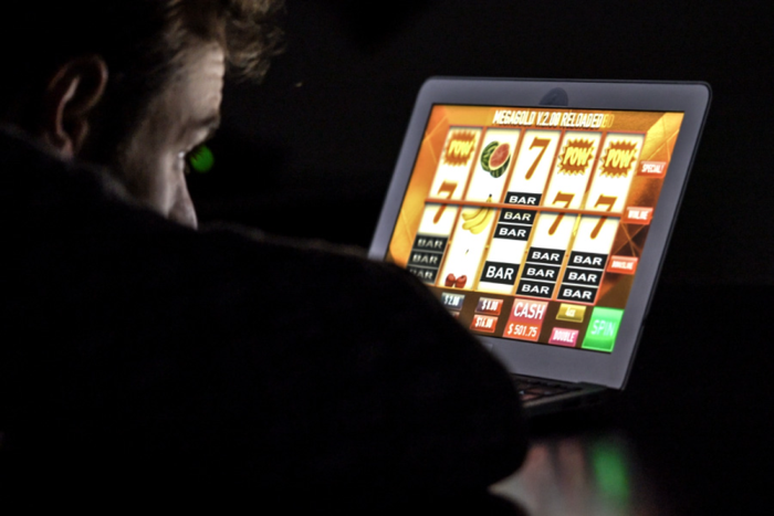 El propósito de la iniciativa es prevenir el juego patológico online y evitar las consecuencias perjudiciales a nivel individual, familiar y social.