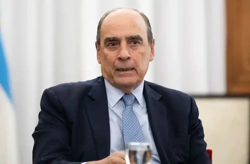 Francos afirma que “los resultados macroeconómicos no llegan a la gente”