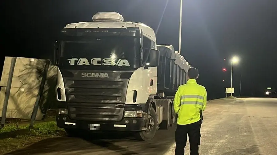 Sancionaron a un camionero en un peaje de la Ruta Nacional N°34 por alcoholemia positiva