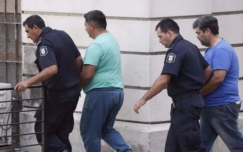 Causa de los sobres: Comienza el juicio a ocho exjefes policiales