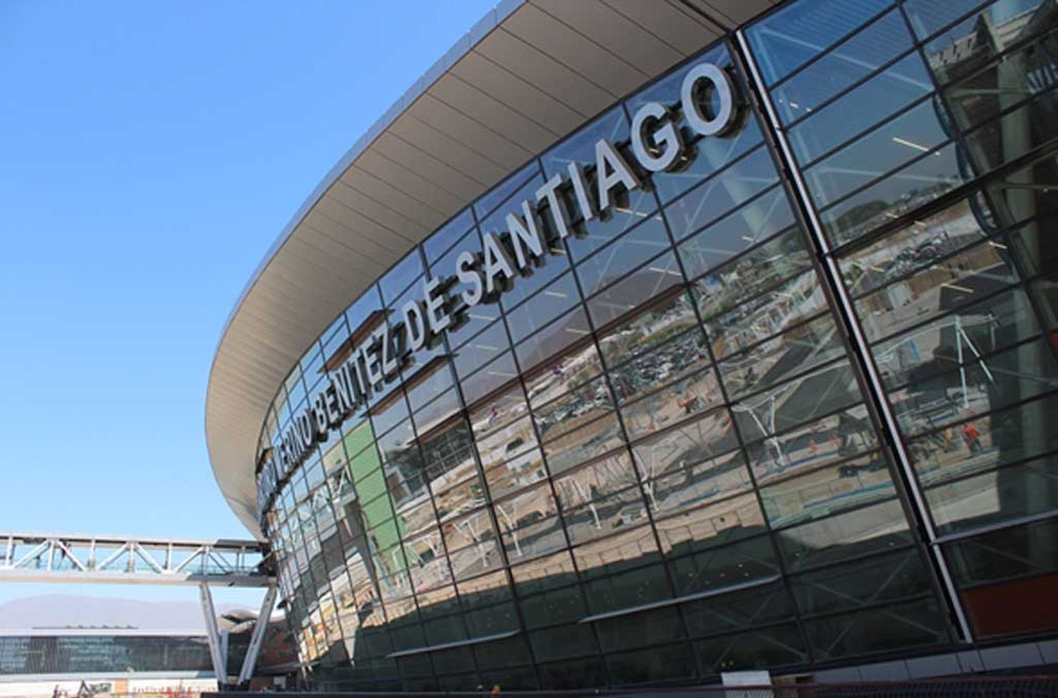 Tras fallo adverso, el Ministerio de Obras Públicas de Chile deberá revisar la concesión del Aeropuerto de Santiago