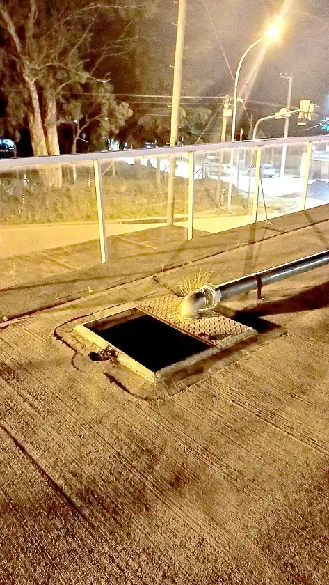 Peligro en una plaza