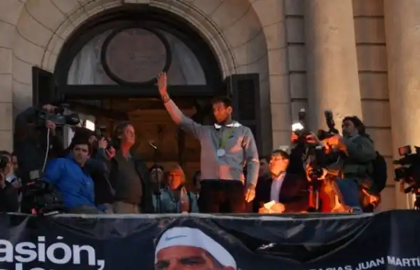 Unas 25 mil personas recibieron a Del Potro en Tandil 