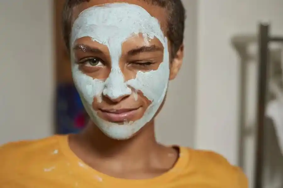 Mascarillas caseras: una ayuda para la piel y las reservas de usar alimentos en el rostro