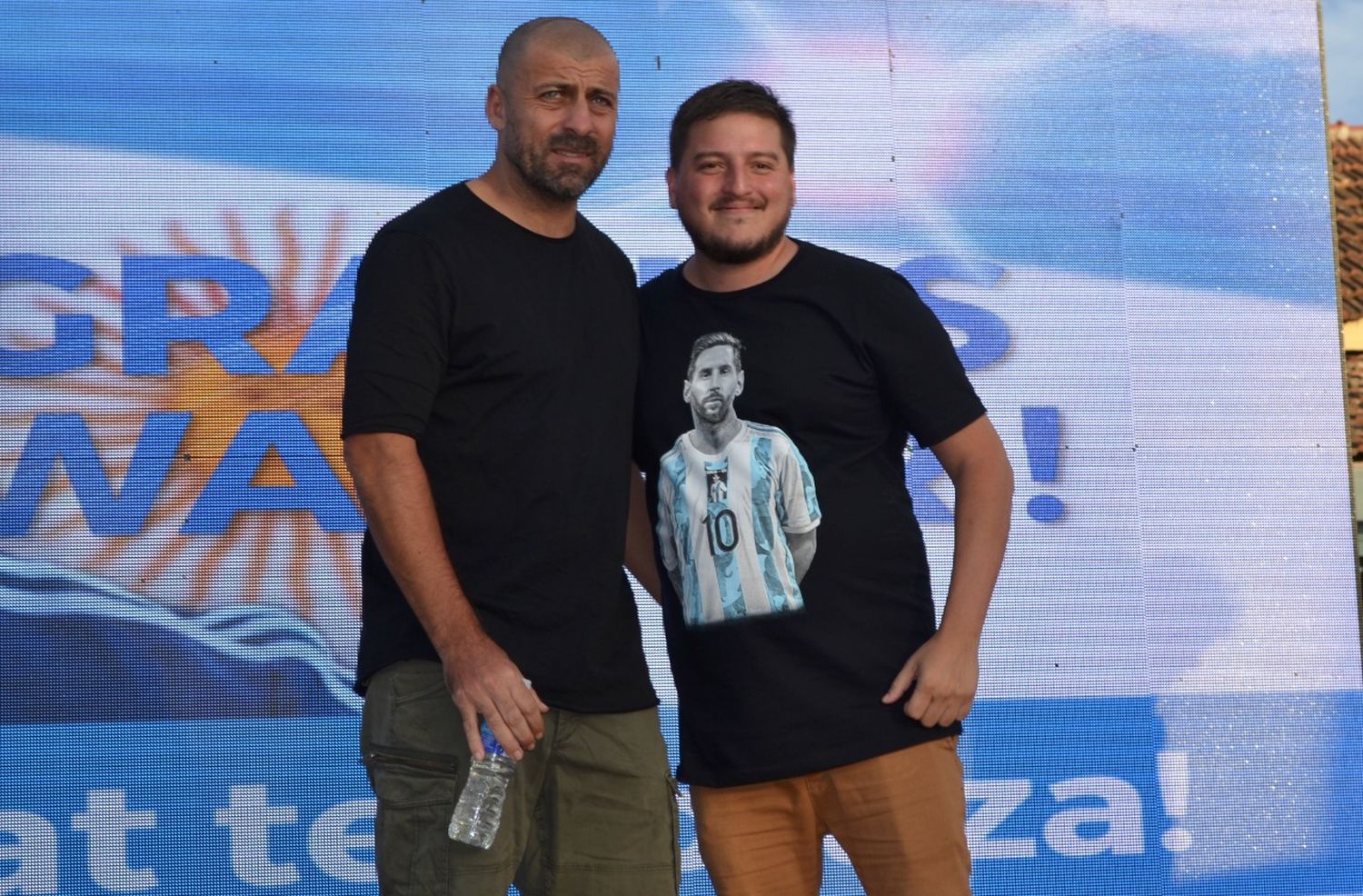 Proponen denominar Walter Samuel a una calle de Firmat