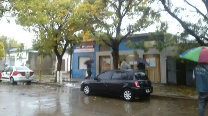 Tragedia en un jardín de infantes: mató a su ex delante de sus alumnos