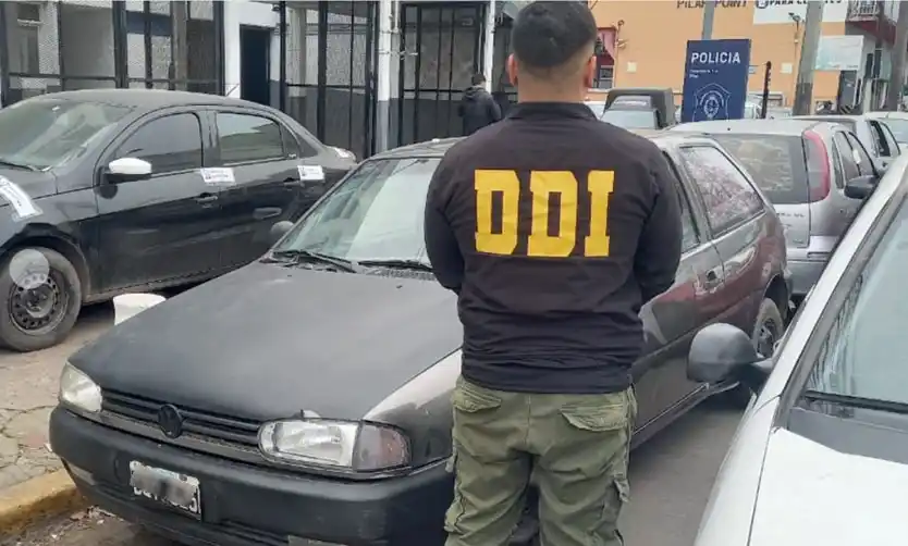 La Policía desbarata banda que vendía autos "mellizos"