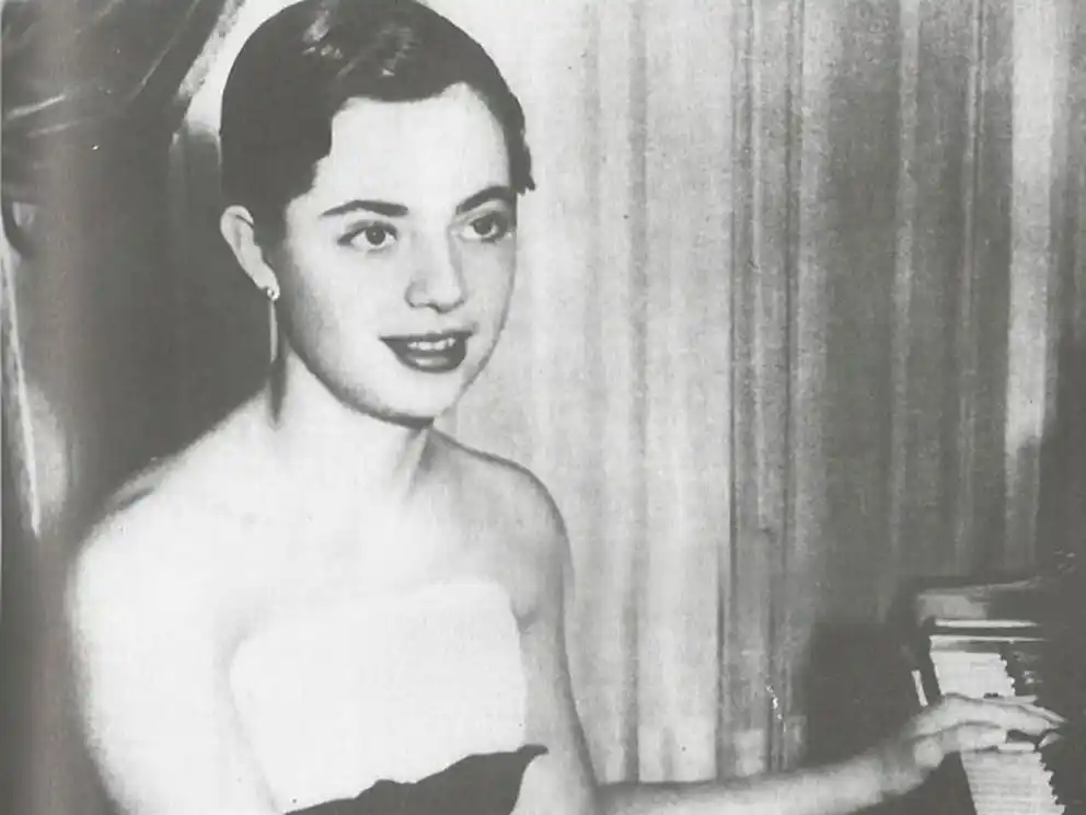 Nelly Rivas, a los 15 años