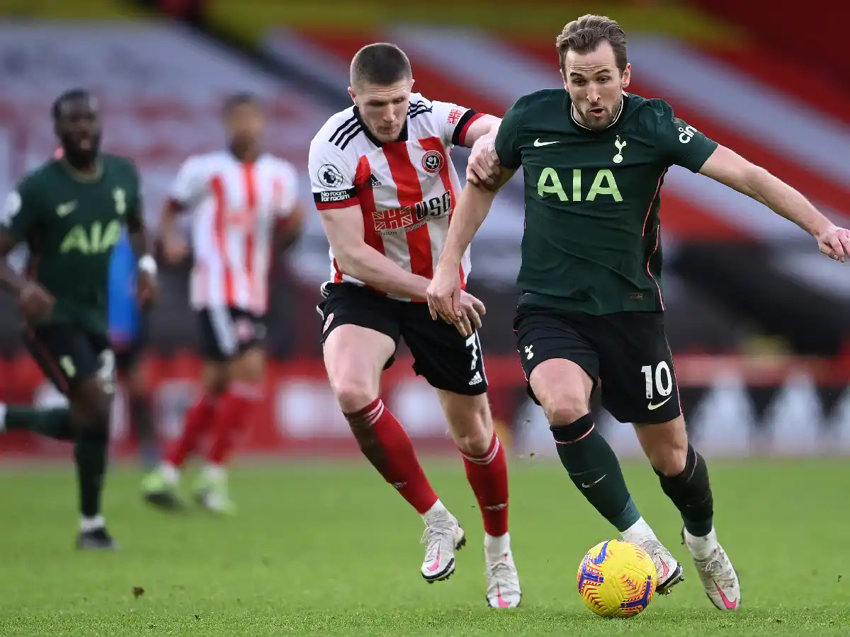 Tottenham venció Sheffield y sube en la tabla